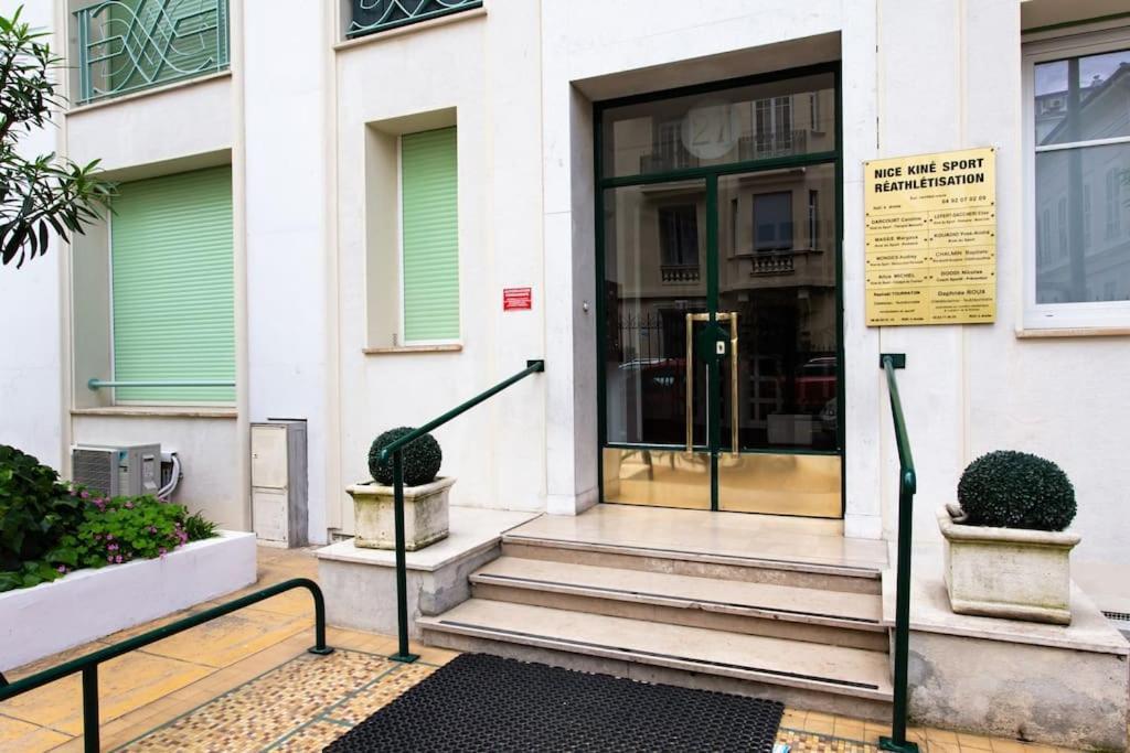 #7 What Else ? Your Own Quiet Terrace In Nice Center 10Min To Beach Exterior photo
