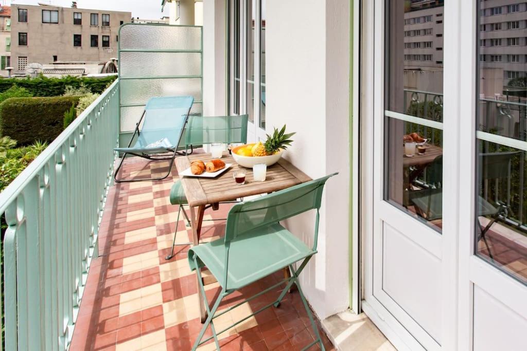 #7 What Else ? Your Own Quiet Terrace In Nice Center 10Min To Beach Exterior photo
