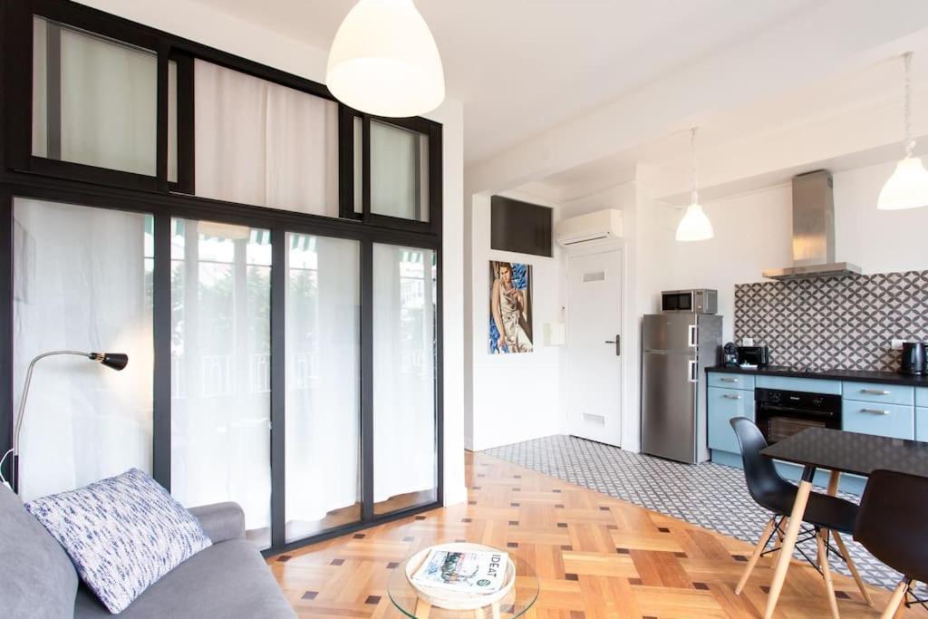 #7 What Else ? Your Own Quiet Terrace In Nice Center 10Min To Beach Exterior photo